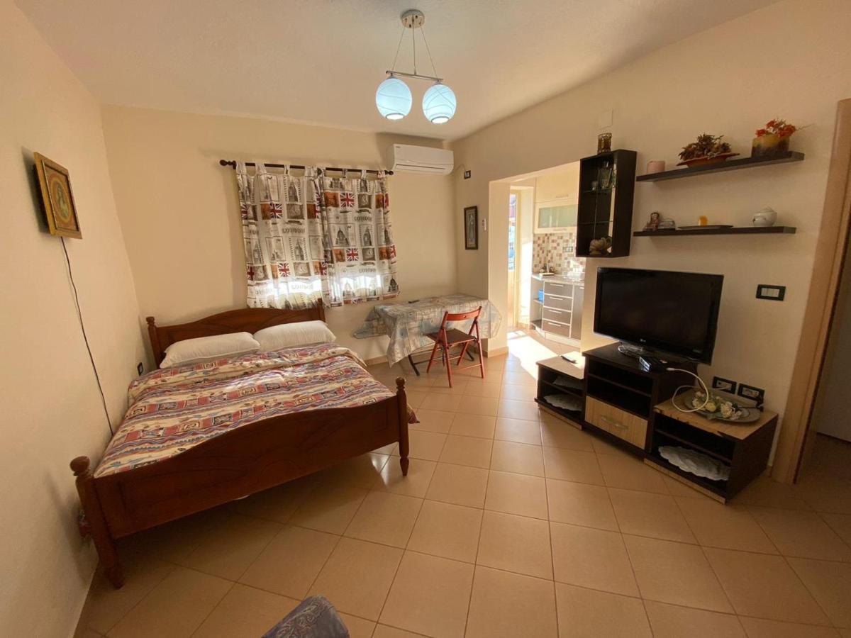 88 Apartment Himarë Extérieur photo
