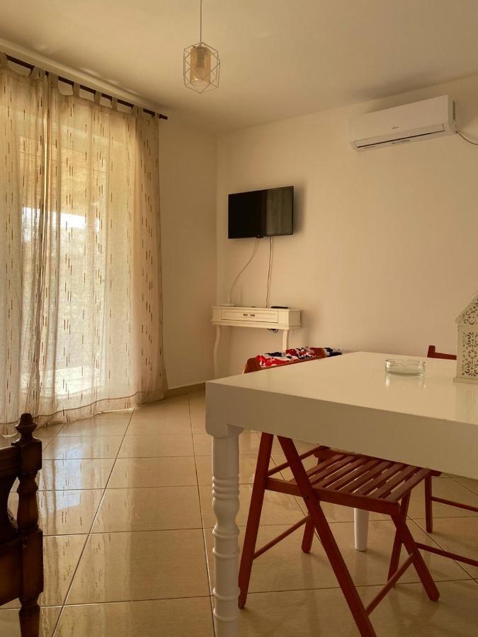 88 Apartment Himarë Extérieur photo