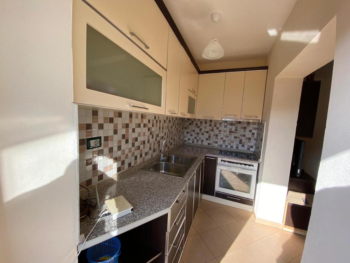 88 Apartment Himarë Extérieur photo